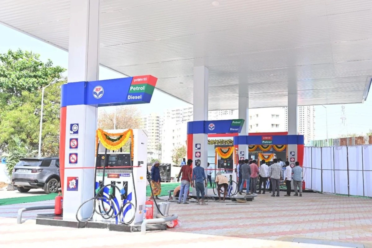 Retail-Outlets-for-Oil-Gas-Sector-2-1 (1)